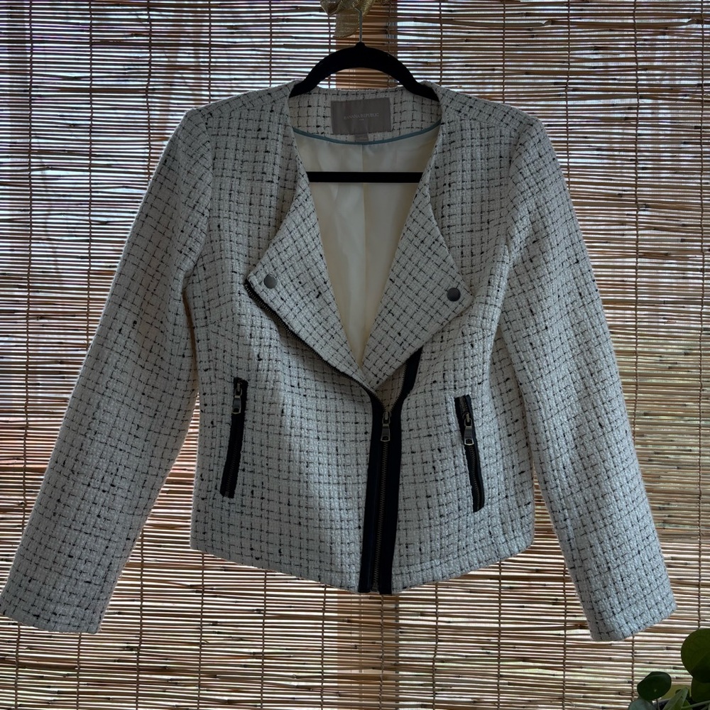 Banana Republic Black and White Knit Blazer